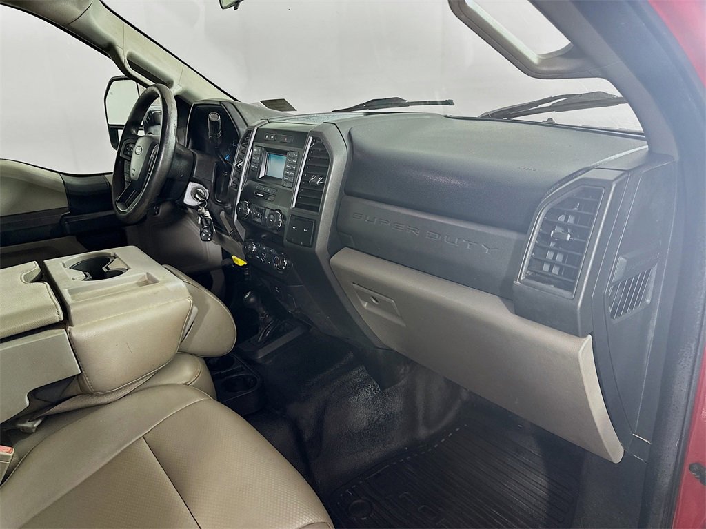 Used 2019 Ford F450 XL w/ Power Equipment Group image 29