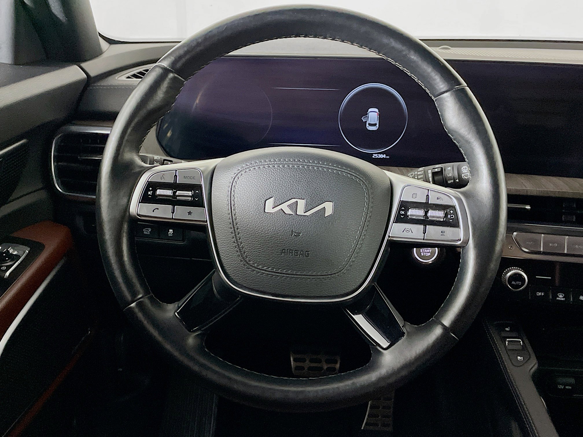 Used 2024 Kia Telluride SX image 18
