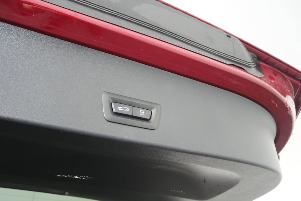 Certified 2025 BMW X3 xDrive30i image 17