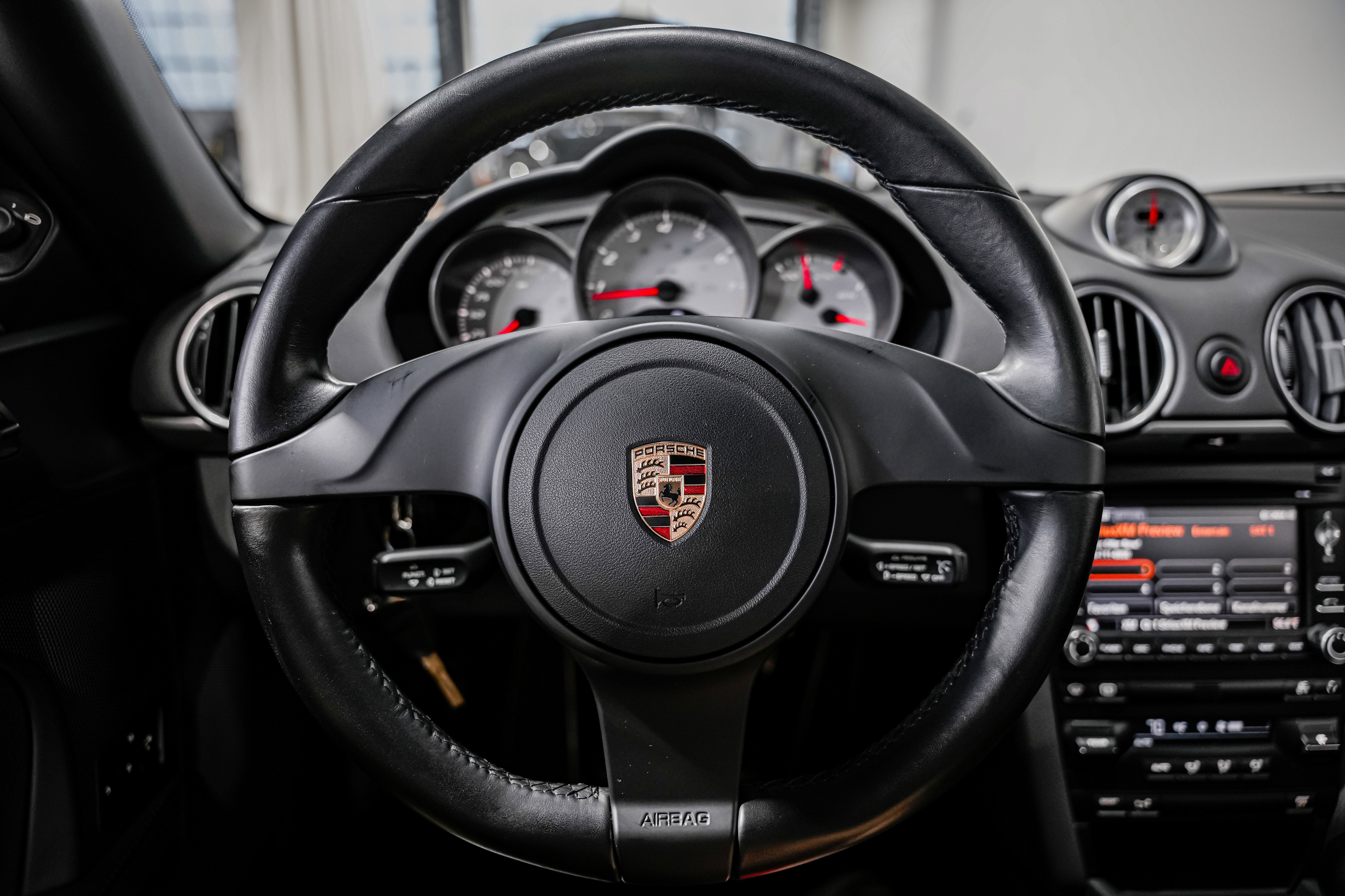 Used 2011 Porsche Cayman S image 11