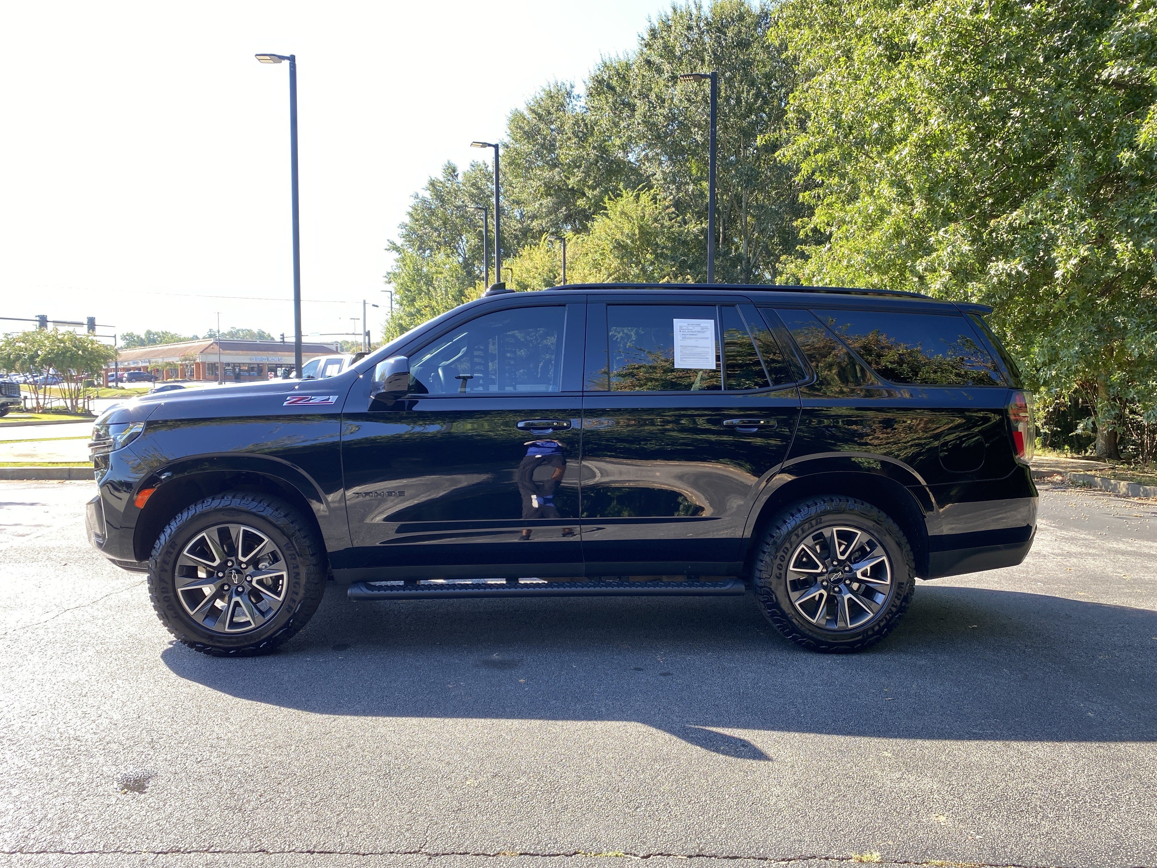 Used 2022 Chevrolet Tahoe Z71 AWD/4WD image 6