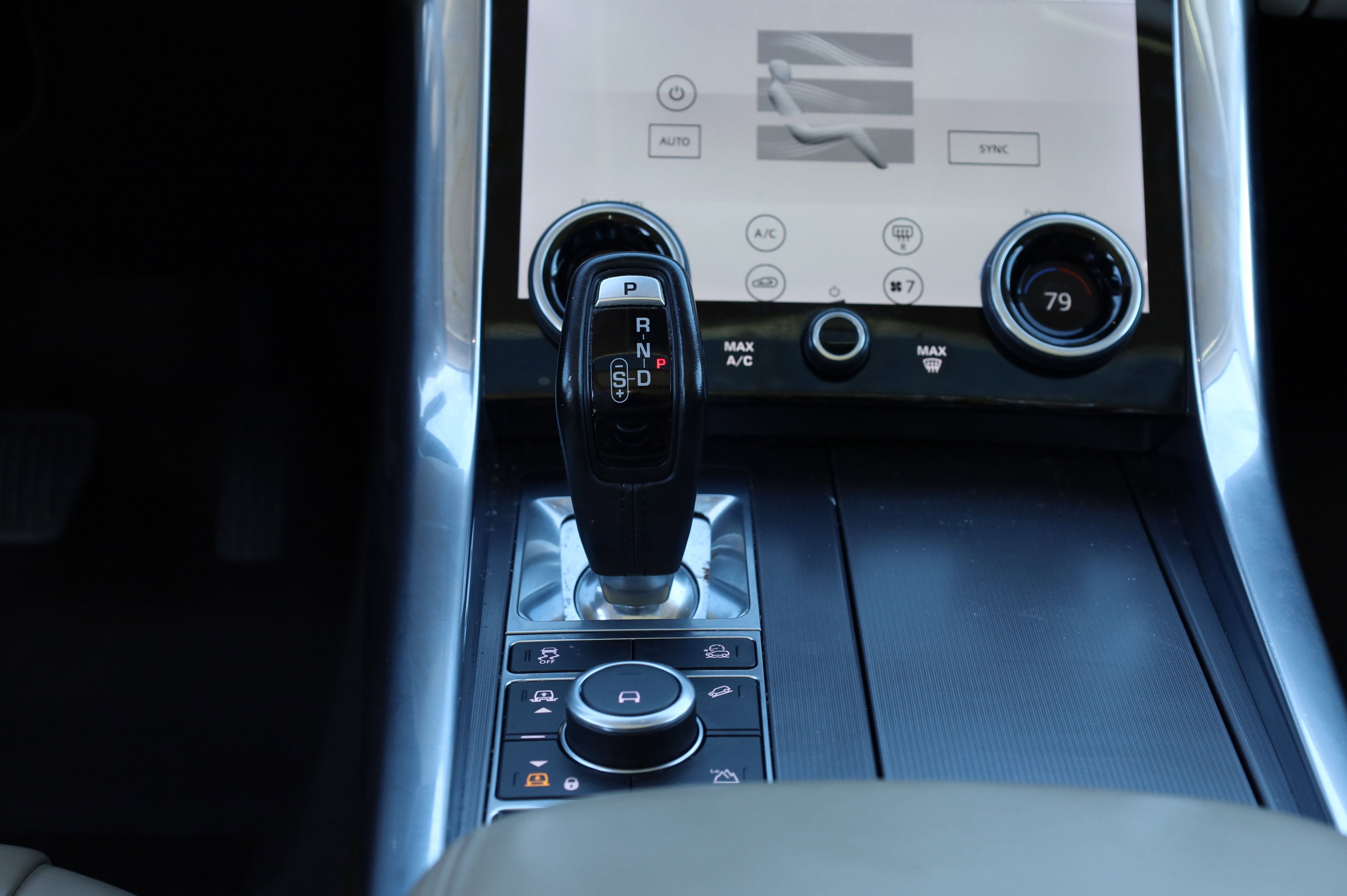 Used 2018 Land Rover Range Rover Sport Supercharged image 23