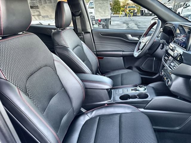 New 2026 Ford Escape ST-Line Select AWD/4WD image 22