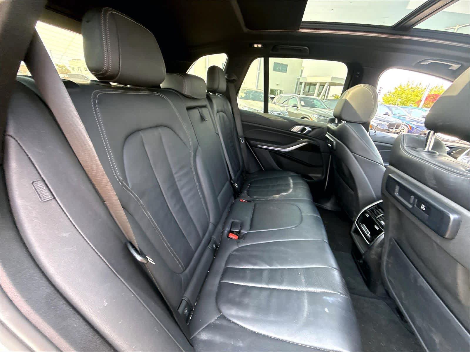 Used 2020 BMW X5 sDrive40i w/ Premium Package RWD image 25