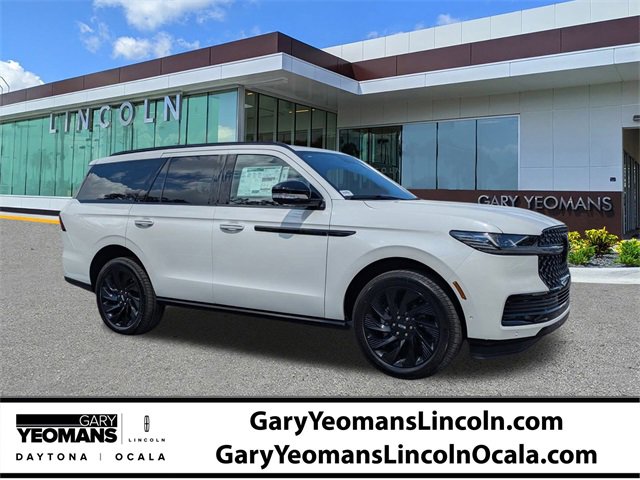 New 2025 Lincoln Navigator Reserve w/ Jet Appearance Package