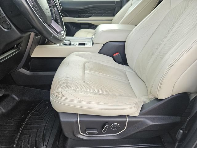Used 2018 Ford Expedition Platinum RWD image 36