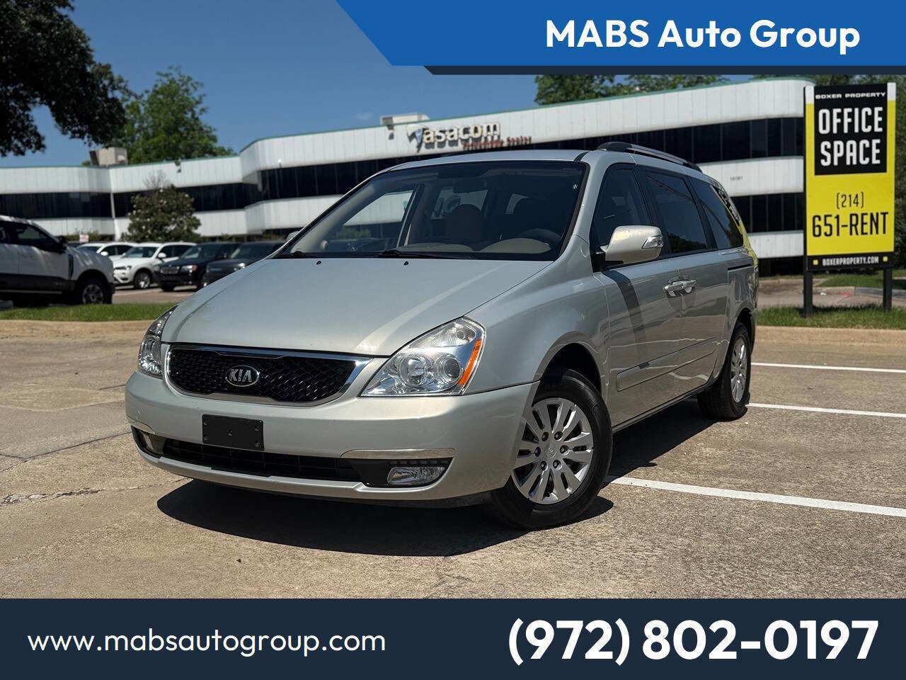 Used 2014 Kia Sedona LX FWD image 1