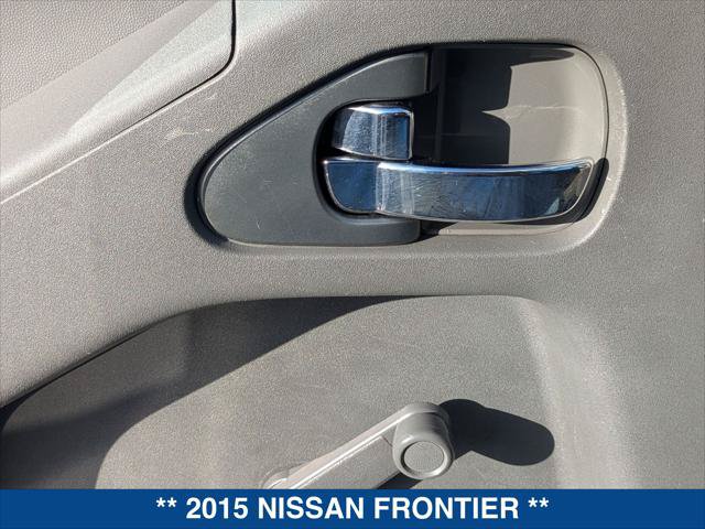 Used 2015 Nissan Frontier S RWD image 11
