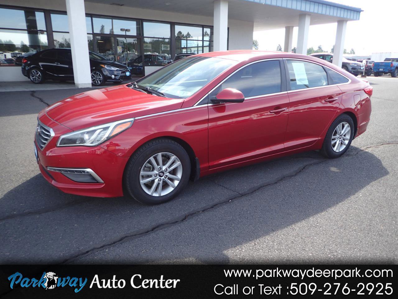 Used 2015 Hyundai Sonata SE w/ Option Group 09 FWD image 1