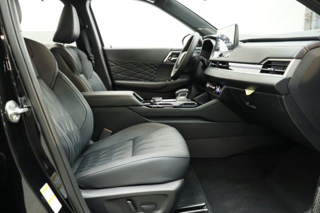 New 2026 Mitsubishi Outlander SEL Black Edition FWD image 18
