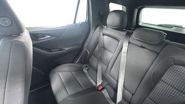 Used 2025 Chevrolet Equinox LT AWD/4WD image 14
