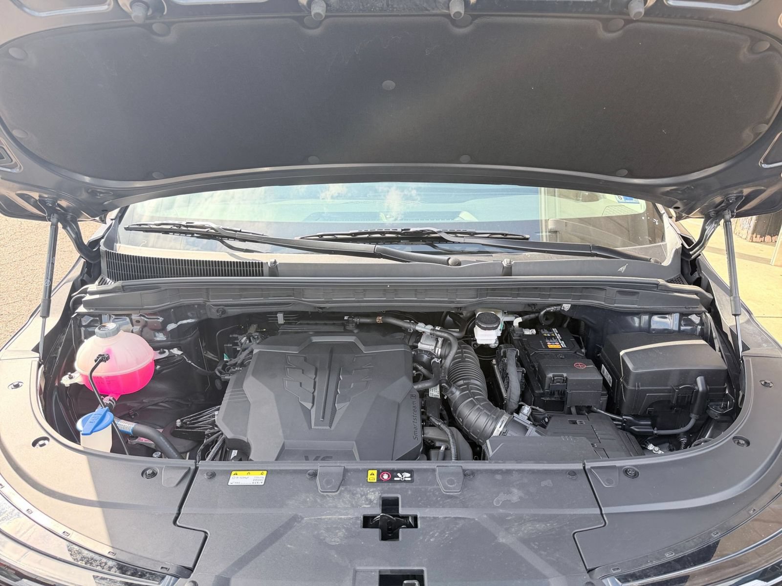 Used 2026 Kia Carnival FWD image 35