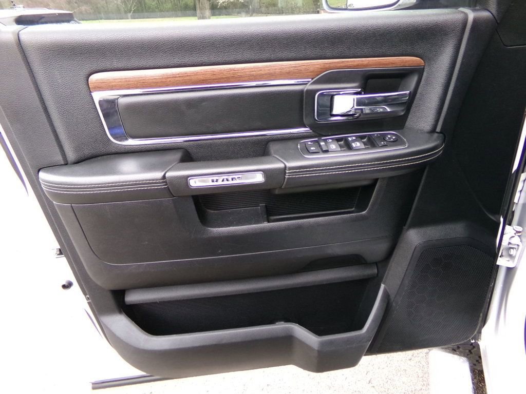 Used 2014 RAM 2500 Laramie image 10