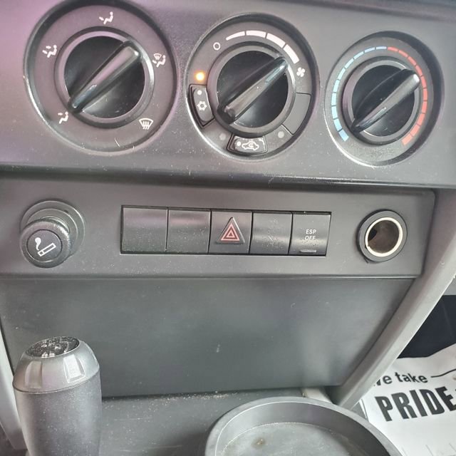 Used 2007 Jeep Wrangler X image 24