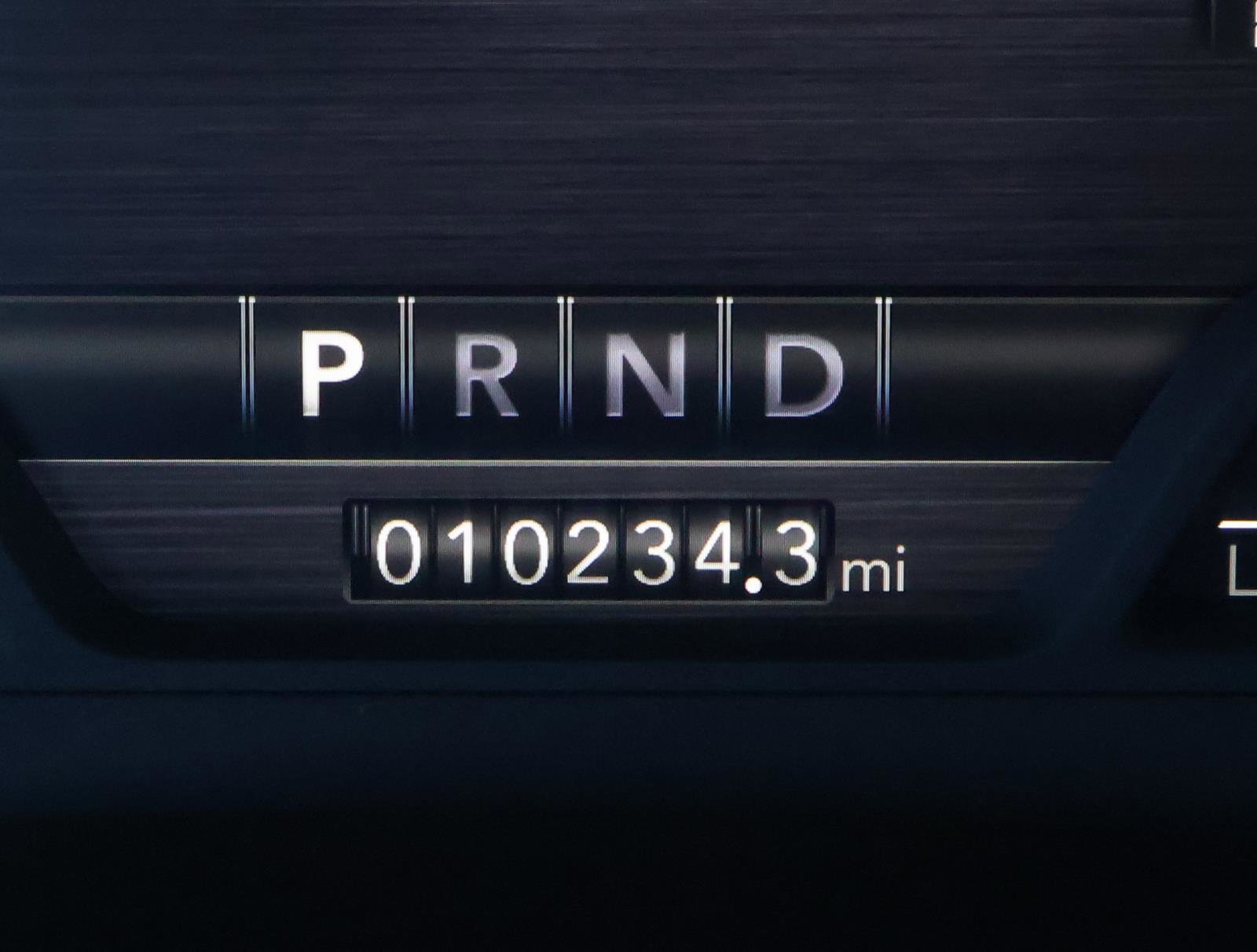 Used 2024 RAM 2500 Laramie w/ Safety Group image 31