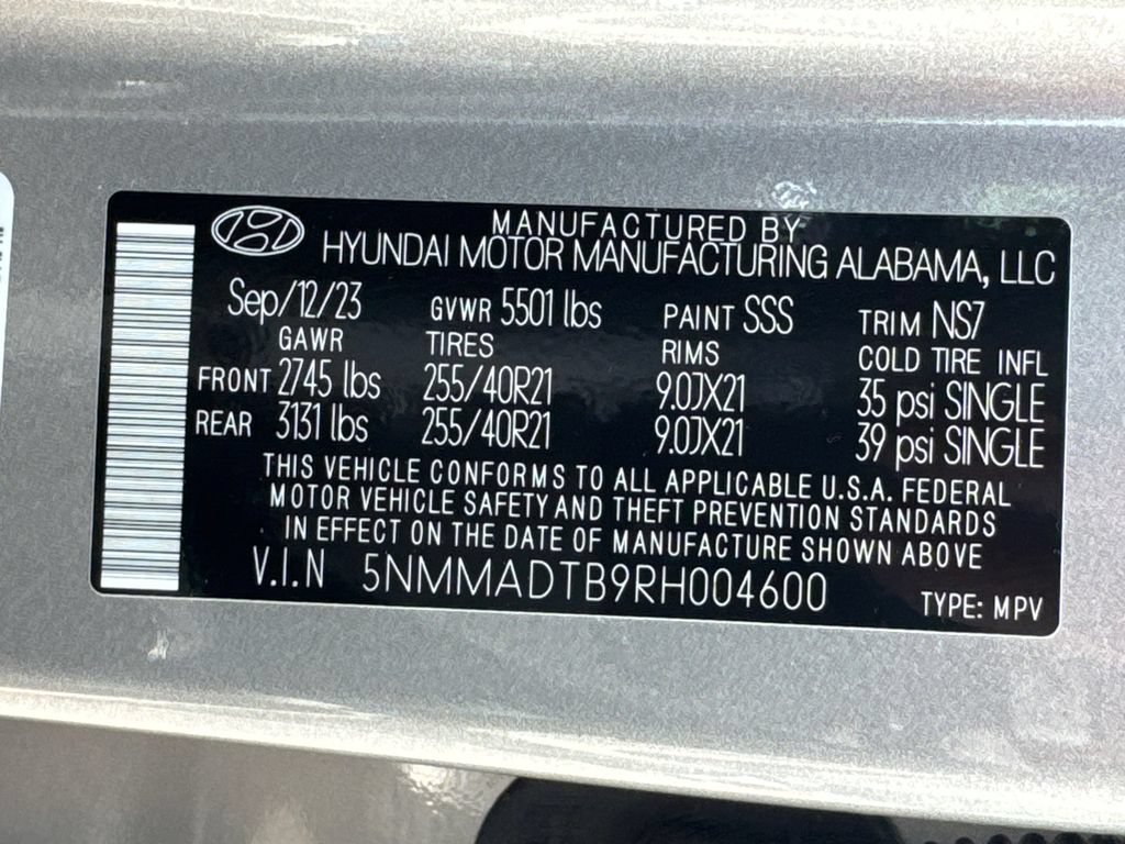 Used 2024 Genesis GV70 2.5T w/ Sport Prestige Package AWD/4WD image 36