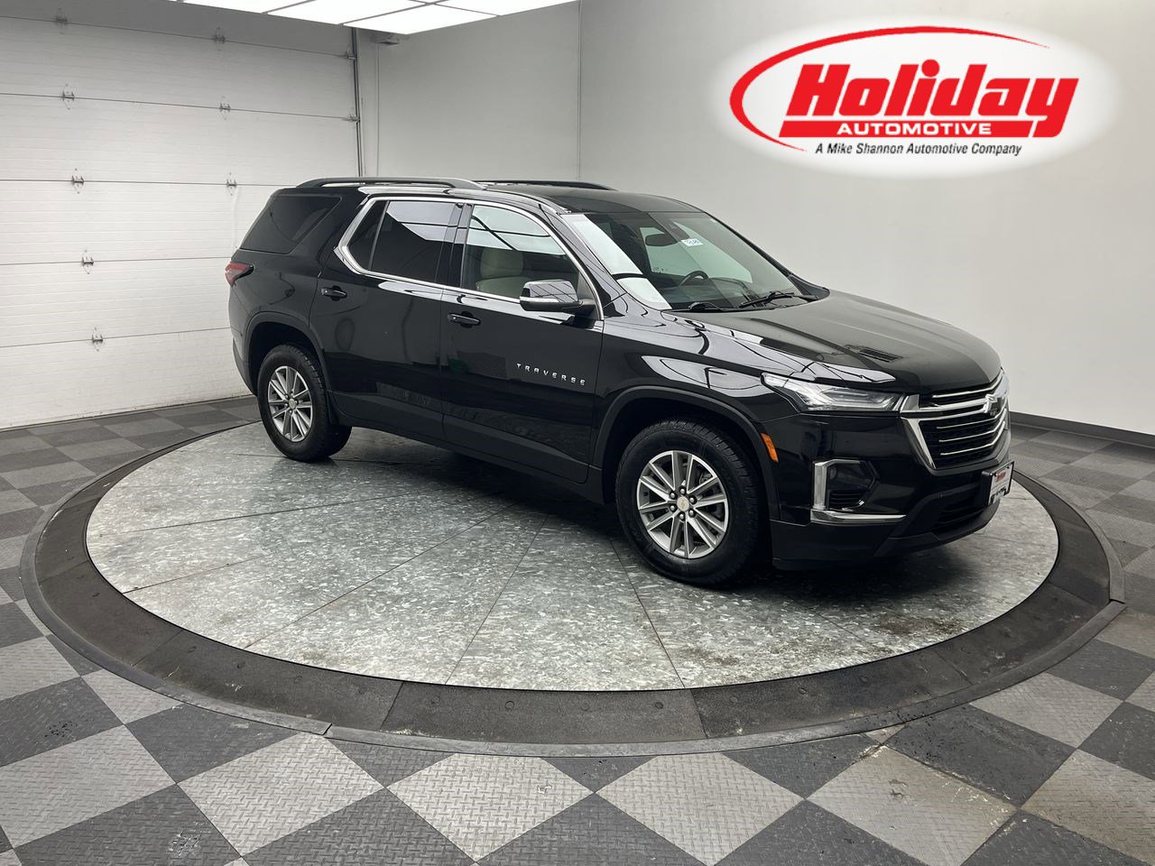 Certified 2022 Chevrolet Traverse LT w/ LPO, Floor Liner Package