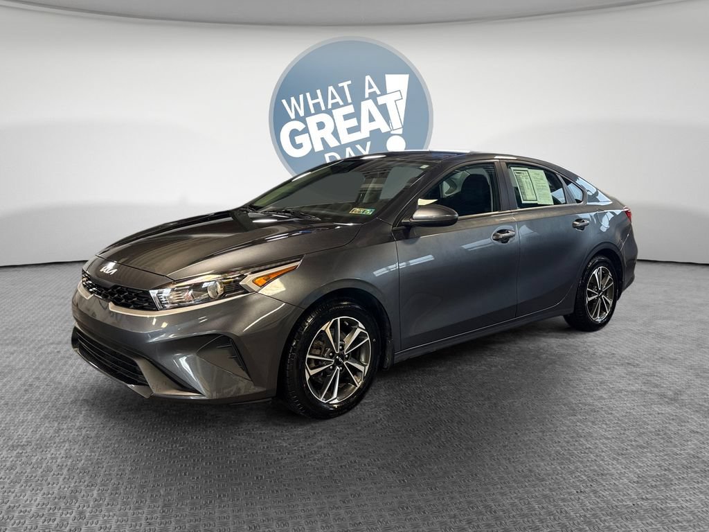 Certified 2024 Kia Forte LXS FWD image 8