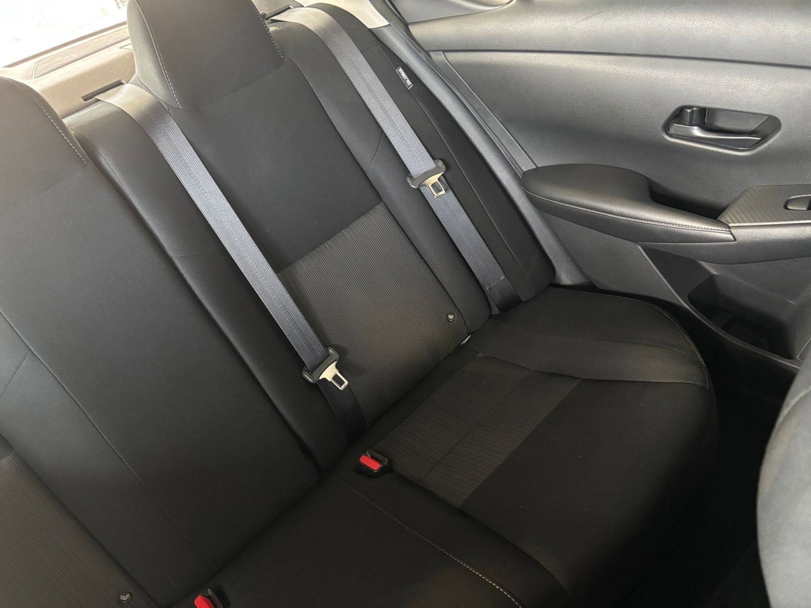Used 2024 Nissan Sentra SV FWD image 41