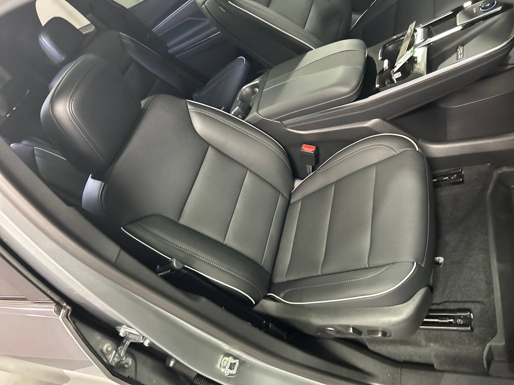 New 2026 Buick Enclave Preferred w/ Power Package AWD/4WD image 24