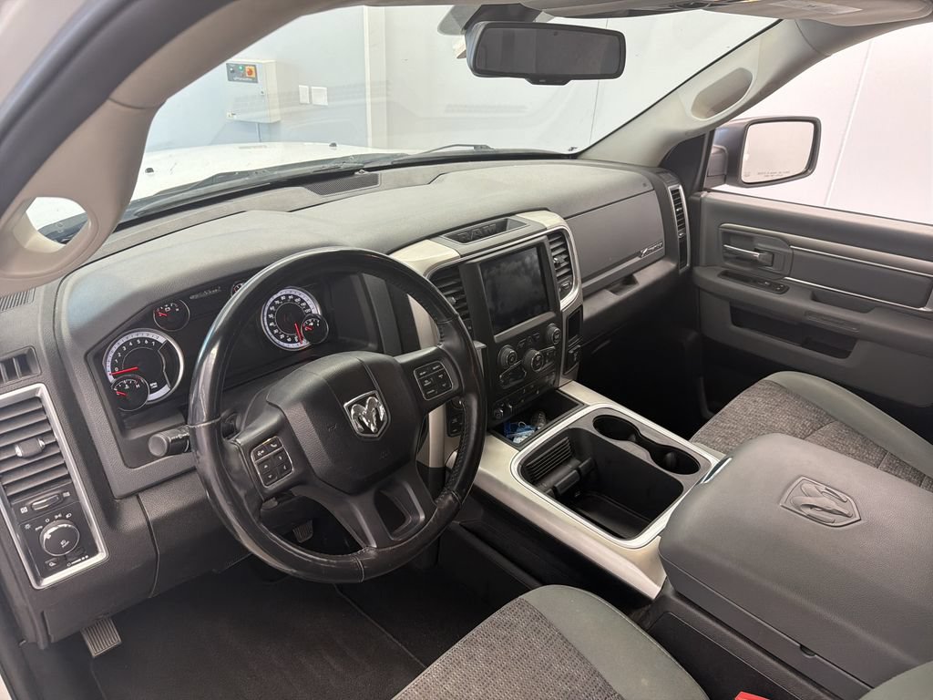 Certified 2019 RAM 1500 Big Horn AWD/4WD image 33