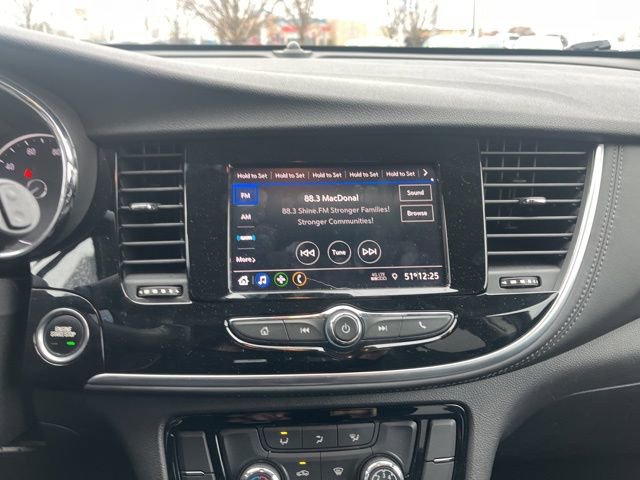 Used 2022 Buick Encore Preferred w/ Safety Package image 21