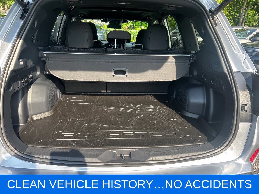 Used 2026 Subaru Forester Premium AWD/4WD image 2