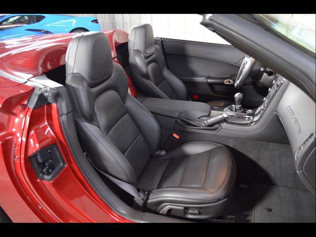 Used 2013 Chevrolet Corvette Convertible image 22