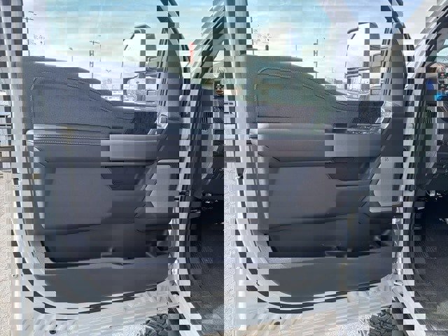 New 2025 Ford F250 Lariat w/ Lariat Ultimate Package image 25