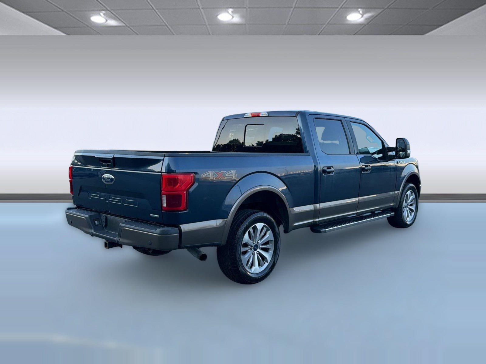 Used 2018 Ford F150 Lariat w/ Equipment Group 501A Mid AWD/4WD image 9