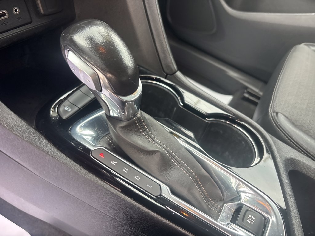 Used 2021 Buick Encore GX Preferred FWD image 28