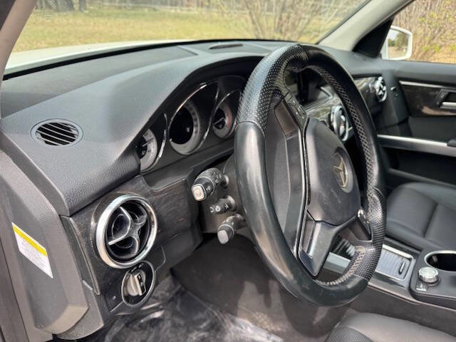 Used 2014 Mercedes-Benz GLK 250 BlueTEC 4MATIC image 37