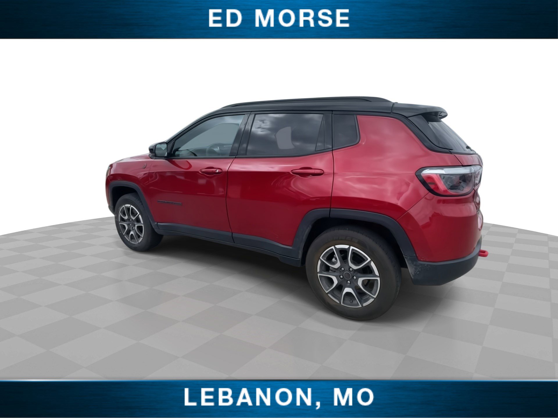 Used 2025 Jeep Compass Trailhawk AWD/4WD image 6