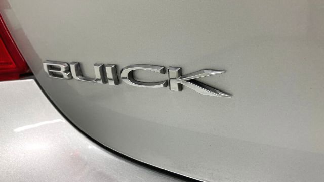Used 2018 Buick LaCrosse Premium FWD image 26