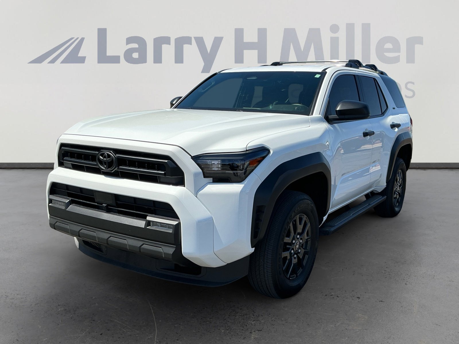 Certified 2025 Toyota 4Runner SR5 AWD/4WD image 1