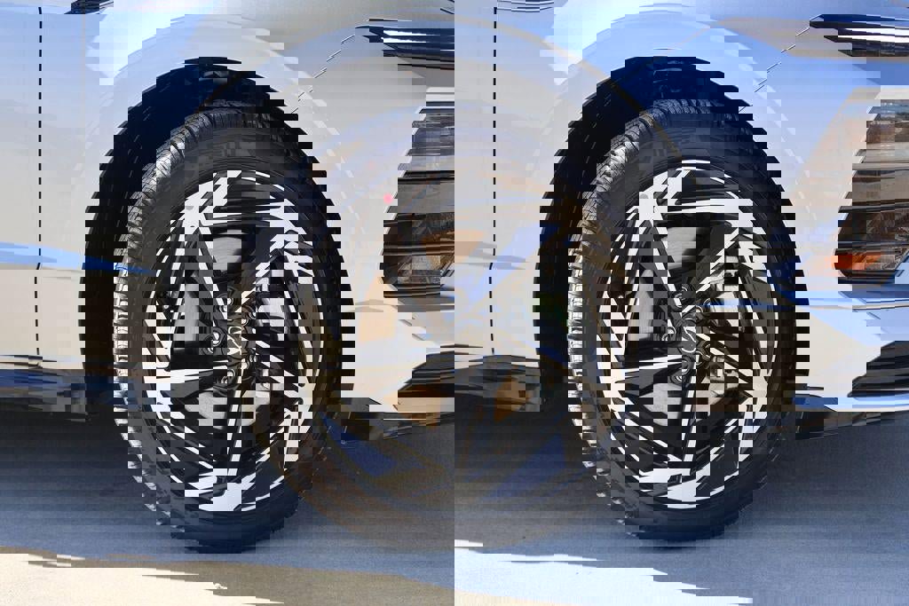 New 2026 Hyundai Sonata SEL image 30