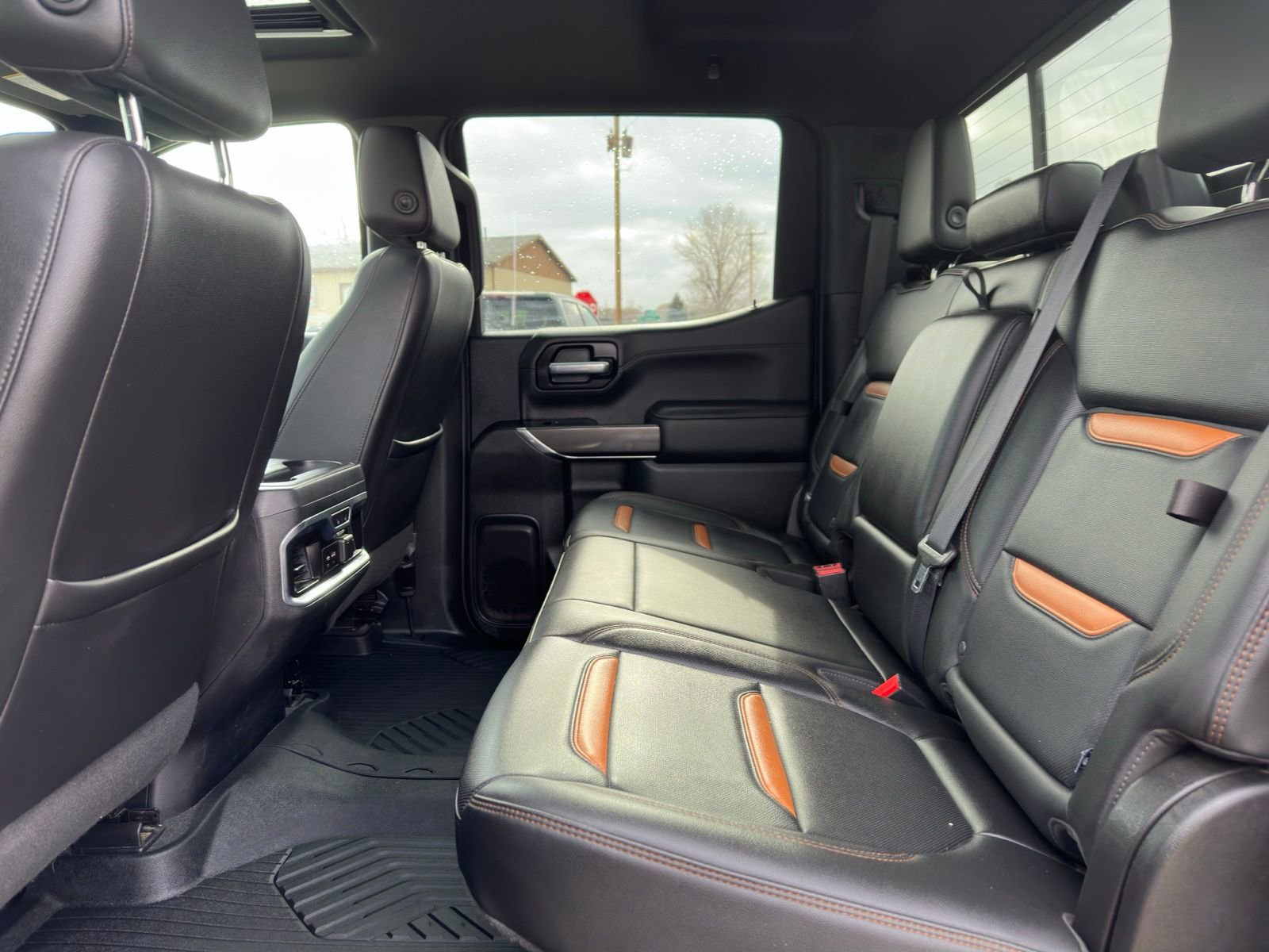 Used 2020 GMC Sierra 1500 AT4 w/ AT4 Premium Package AWD/4WD image 16