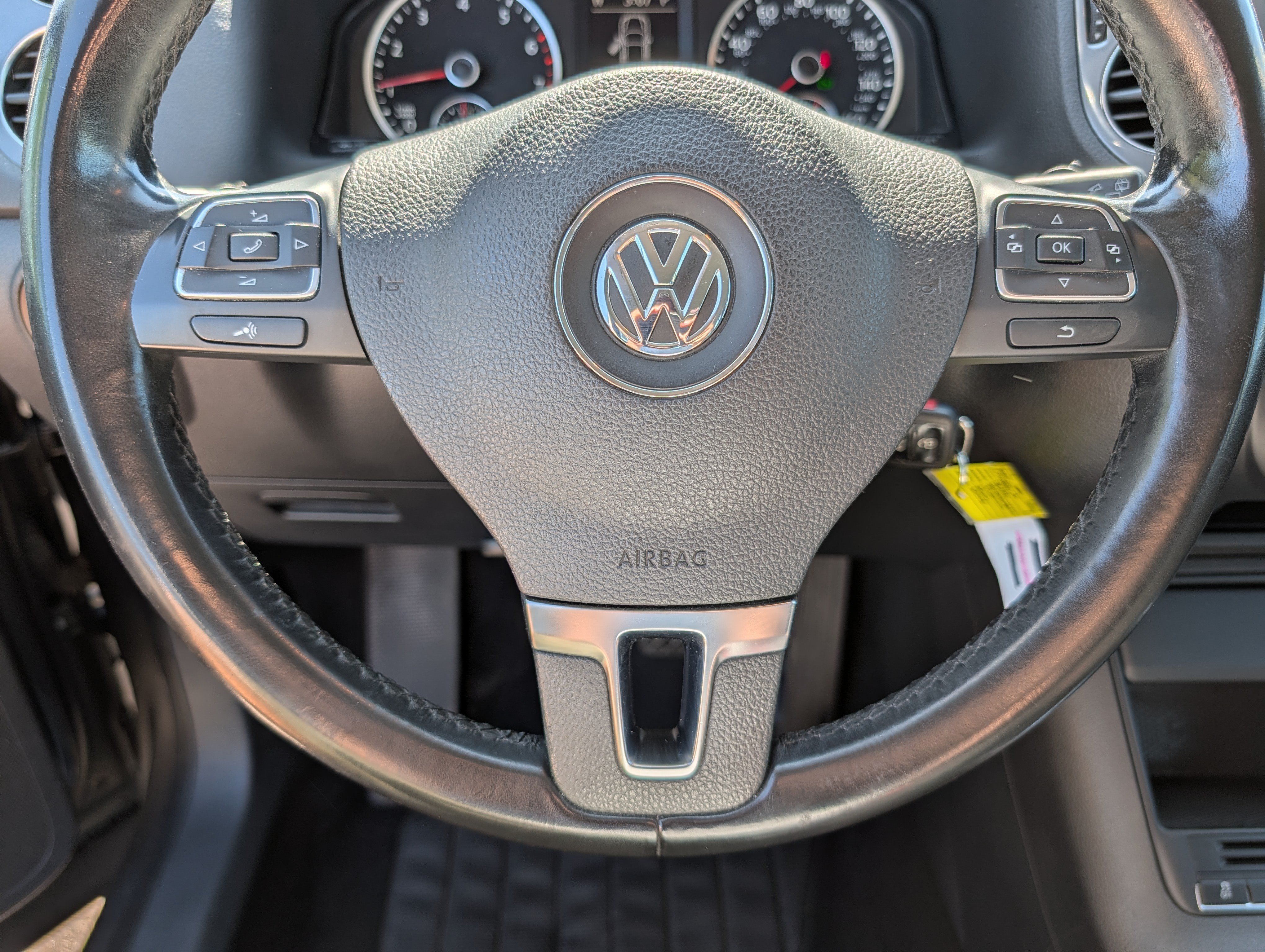 Used 2014 Volkswagen Tiguan S AWD/4WD image 25