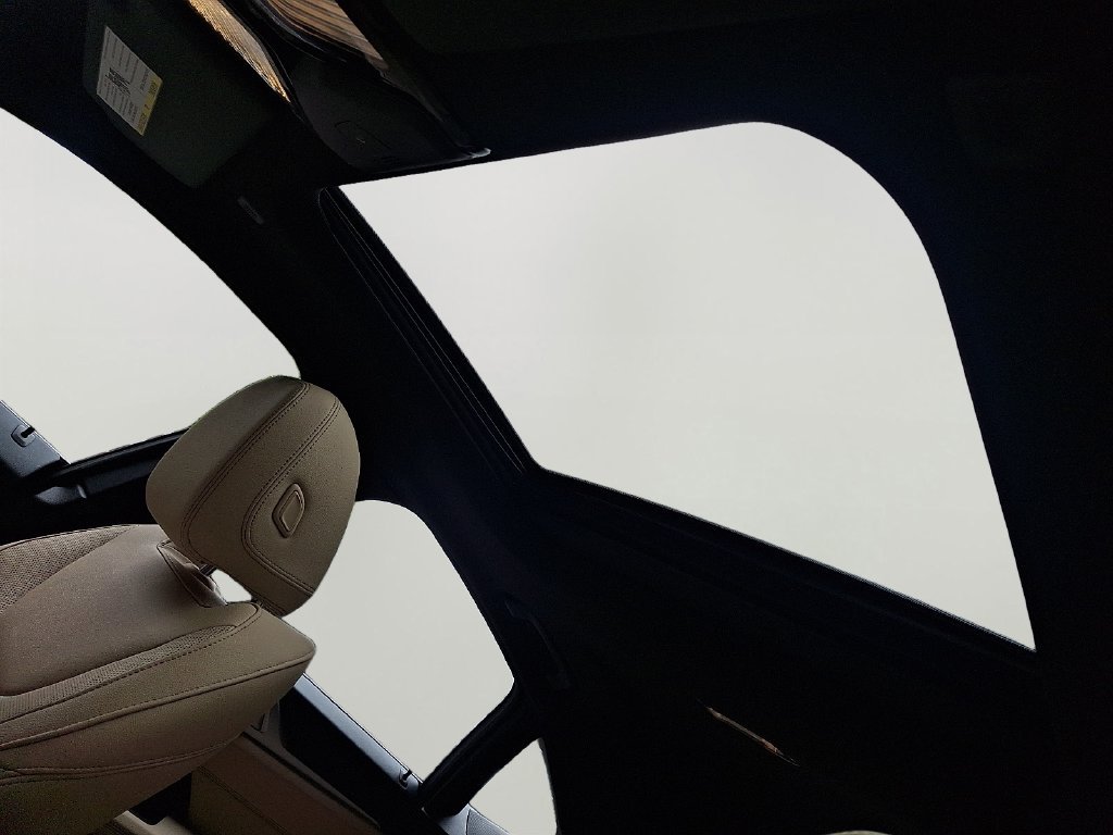 Certified 2024 BMW i4 eDrive40 w/ Premium Package RWD image 15