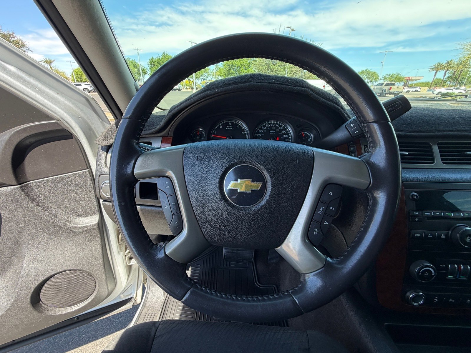 Used 2011 Chevrolet Suburban LS w/ Convenience Package 1 image 20