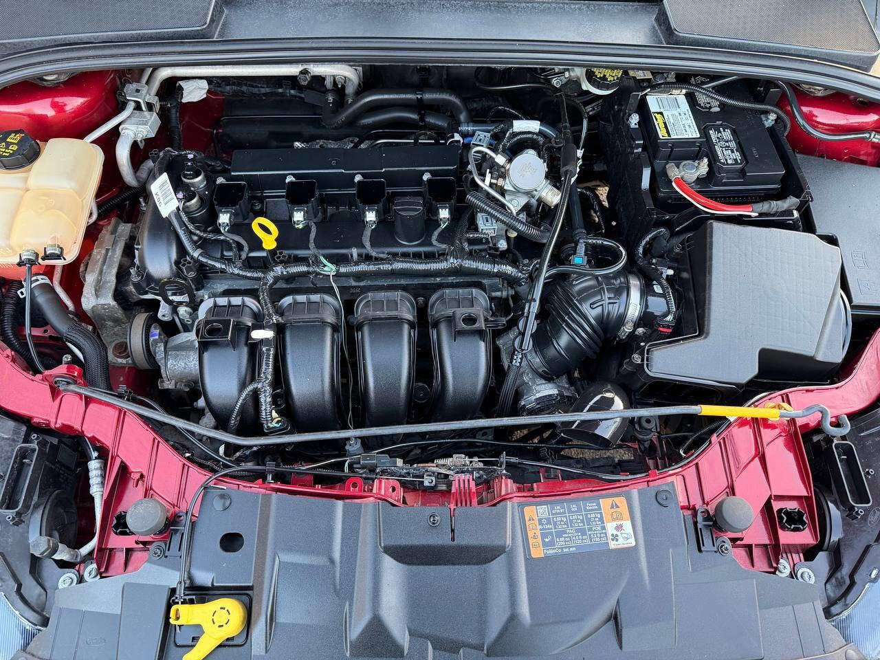 Used 2016 Ford Focus SE w/ Equipment Group 201A image 23