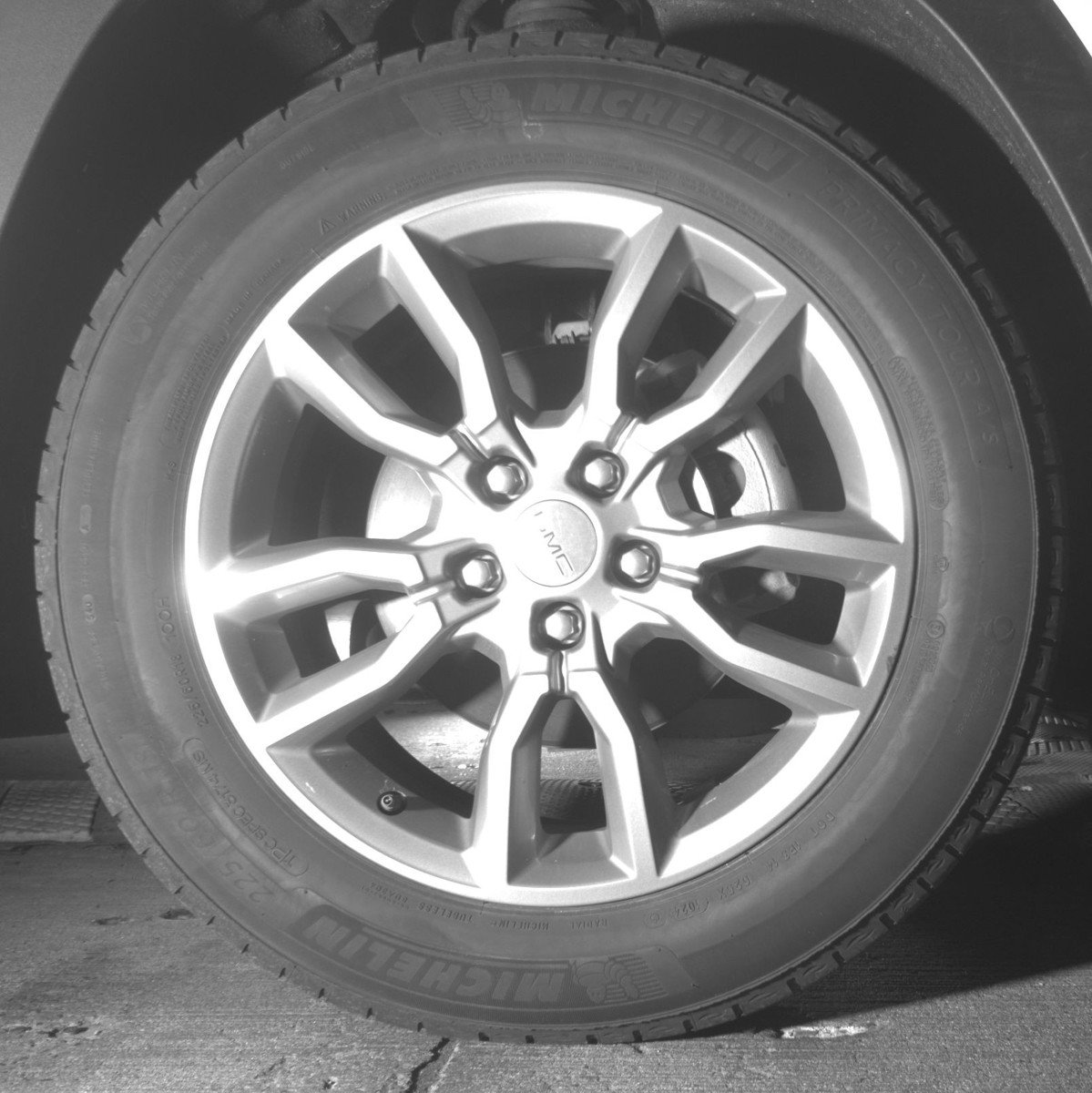 Used 2024 GMC Terrain SLT image 13