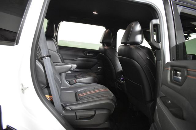 New 2026 Nissan Armada PRO-4X w/ Captain's Chari Seat Package AWD/4WD image 39