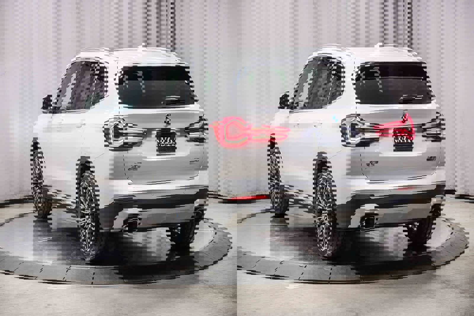 Used 2023 BMW X3 xDrive30i w/ Convenience Package w/ZPA image 2