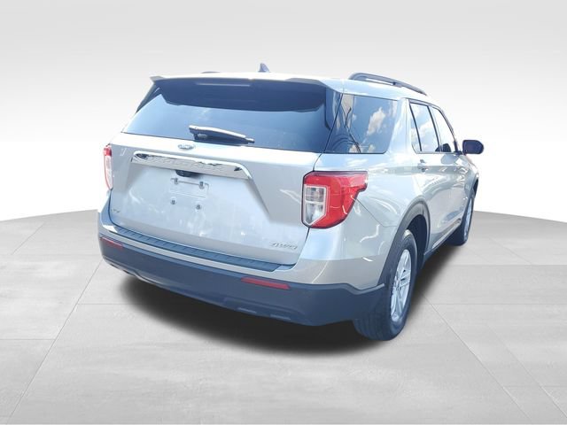Used 2021 Ford Explorer XLT AWD/4WD image 4