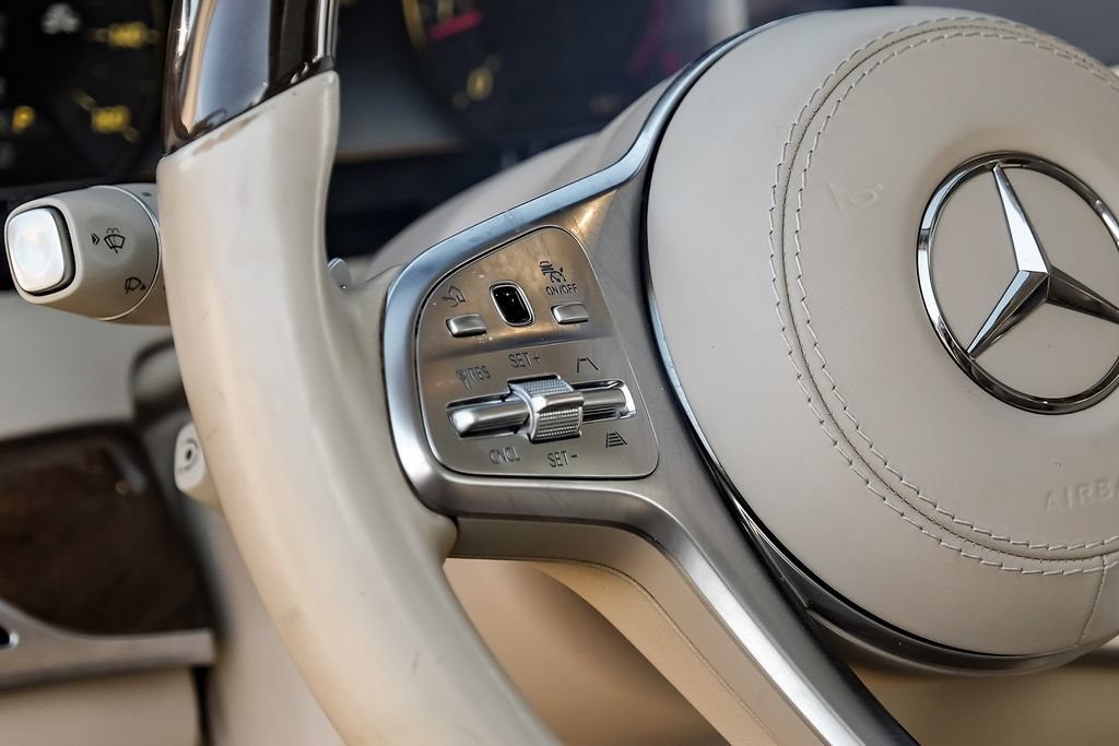 Used 2019 Mercedes-Benz S 560 Sedan image 16