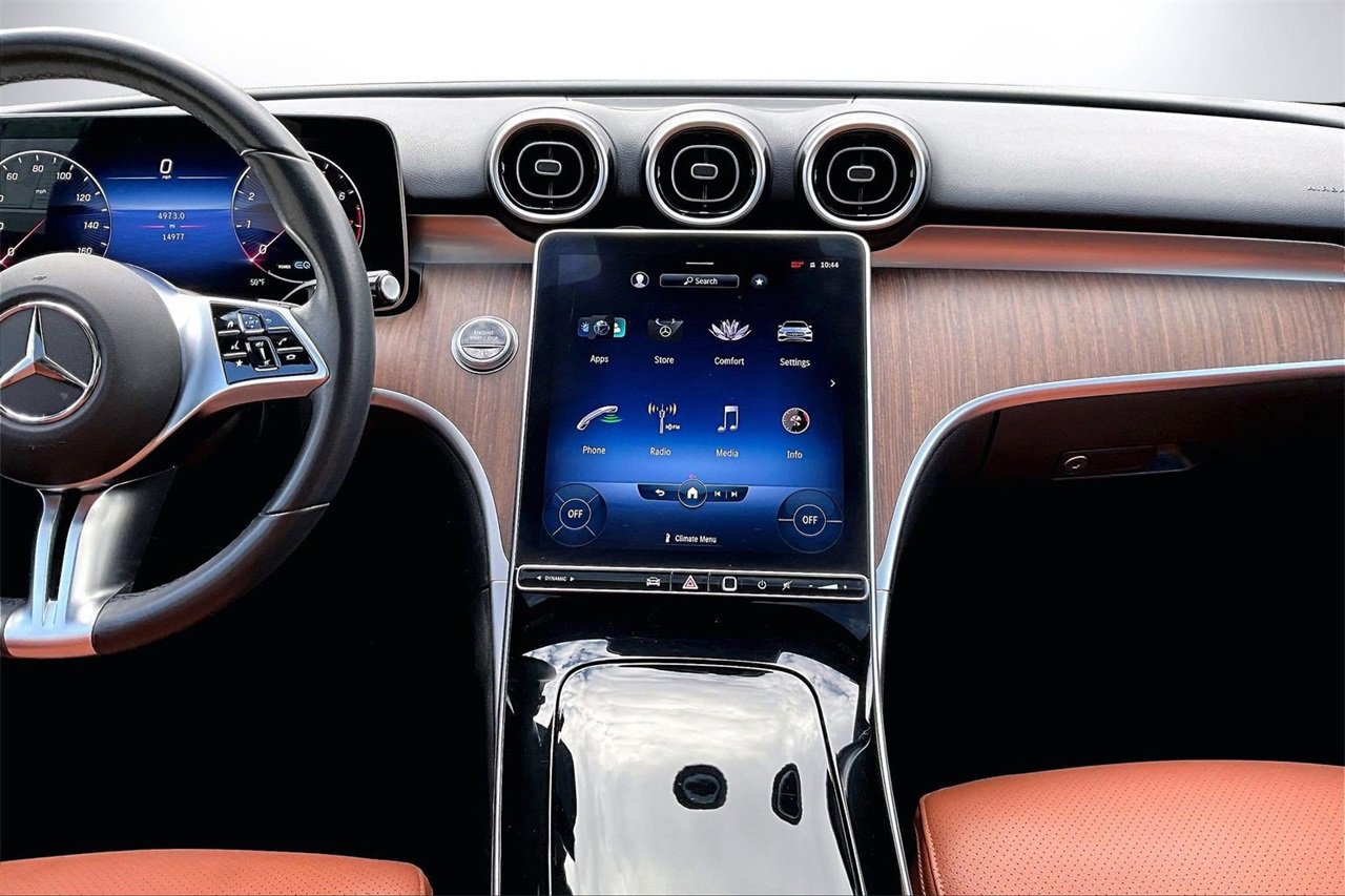 Used 2022 Mercedes-Benz C 300 Sedan image 12