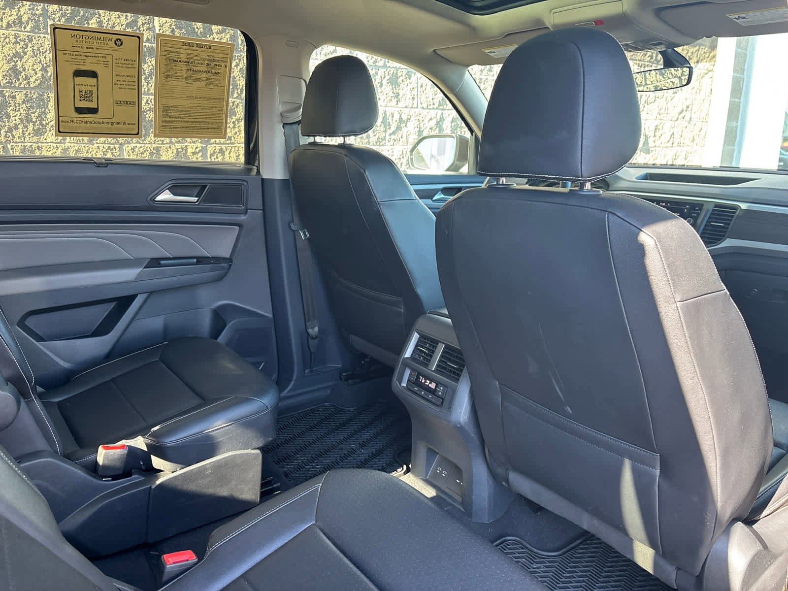 Used 2021 Volkswagen Atlas SE image 20