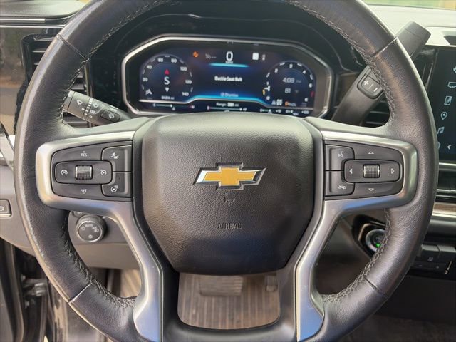 Used 2022 Chevrolet Silverado 1500 LT w/ Diesel Off-Road Package image 11