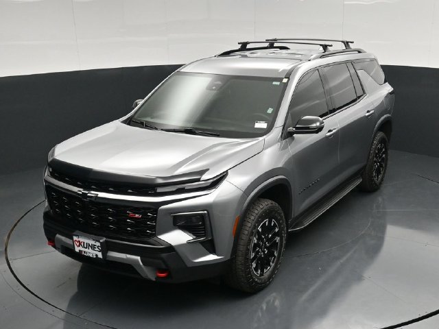 Used 2025 Chevrolet Traverse Z71 w/ Driver Confidence Package AWD/4WD image 57